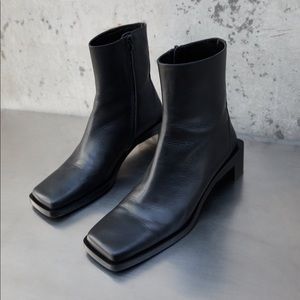 NWOT ZARA Leather Black Square Toe Boots
